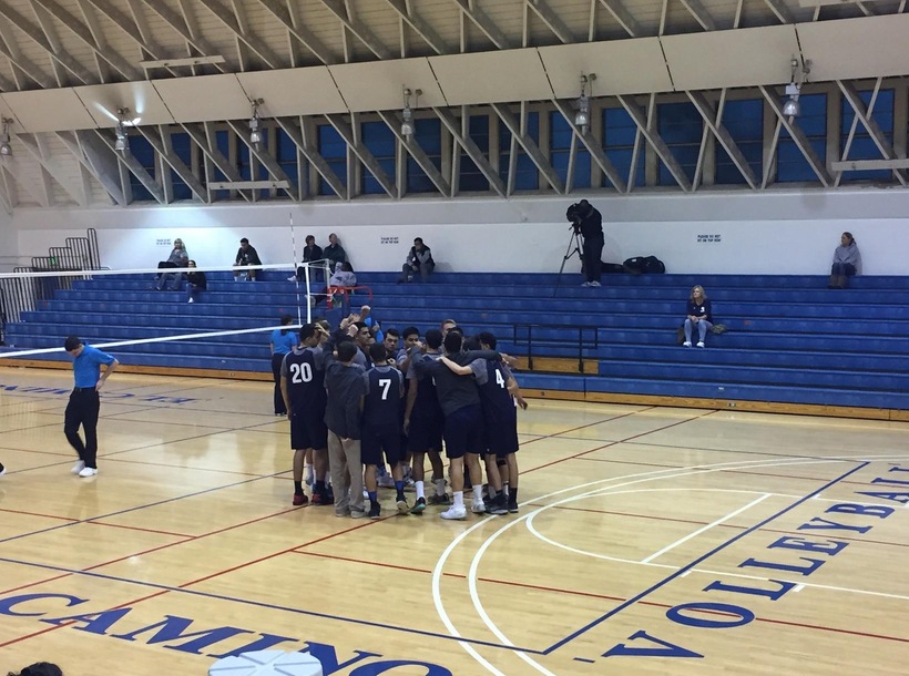 Men’s Volleyball Wins 3 Set Game Over Antelope Valley