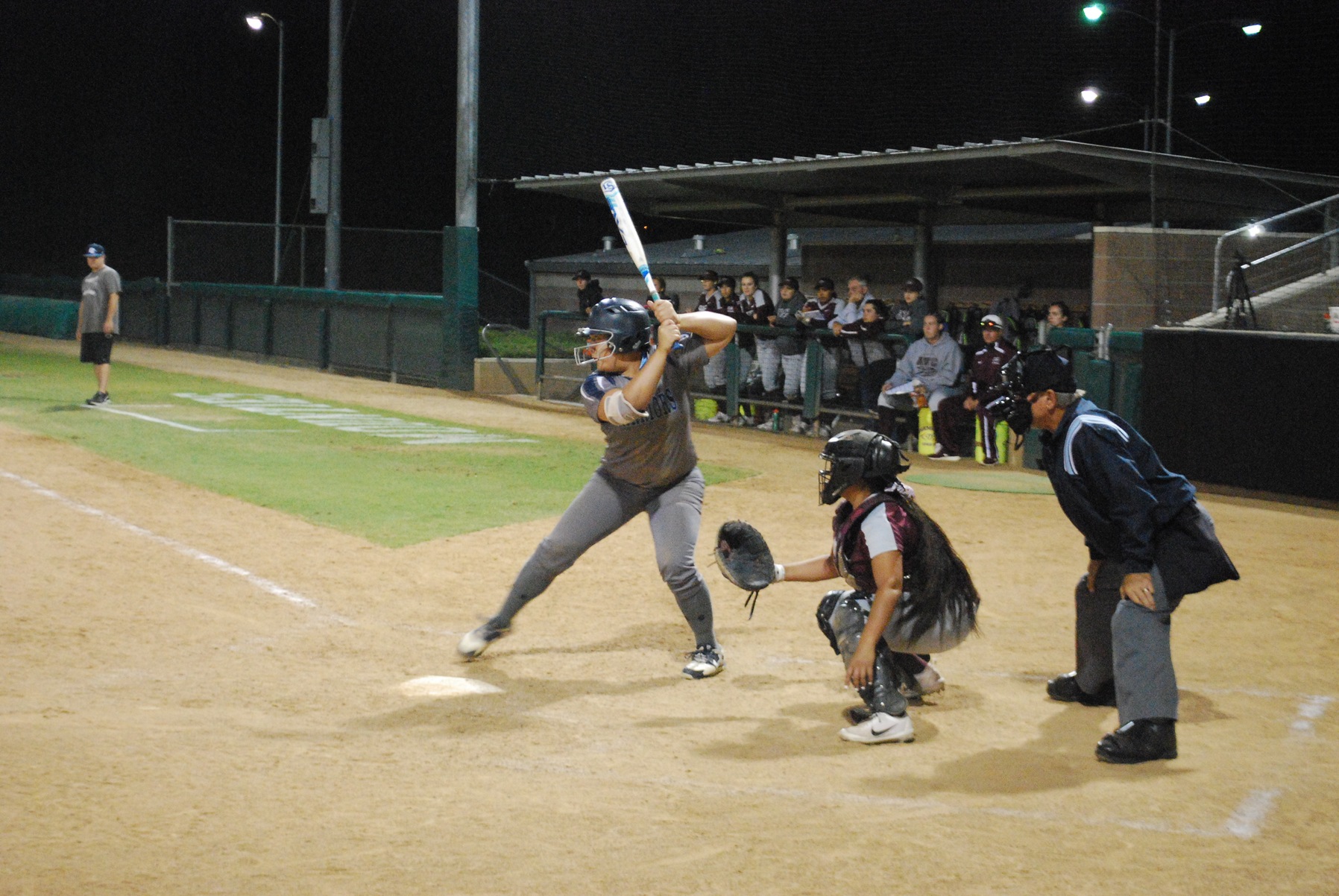 Softball Beats Antelope Valley in the First Round of Southern California Super Regional