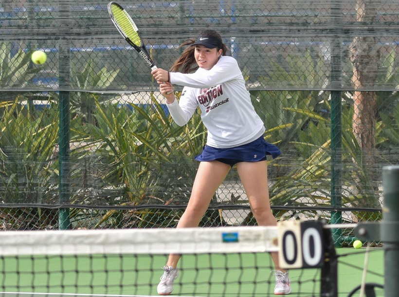 Women’s Tennis Stays Undefeated with Sweep of Mounties