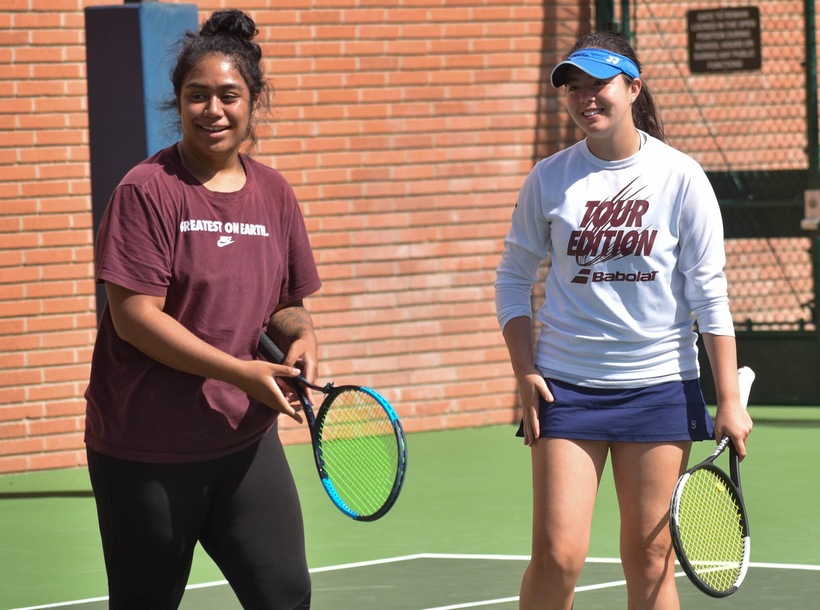 Jones and Vaefa Fall in Semifinals at CCCAA State Championships