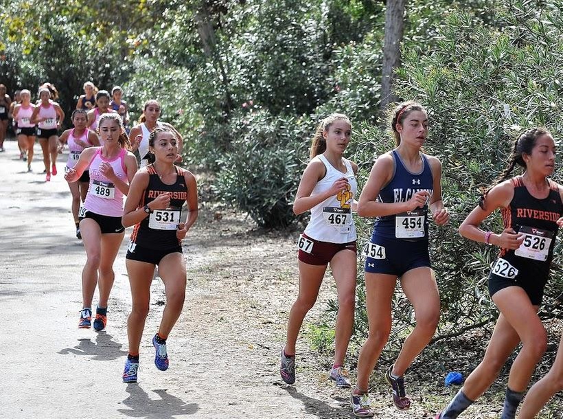 Men Take Fourth, Women Take Fifth at Golden West Cross Country Invitational