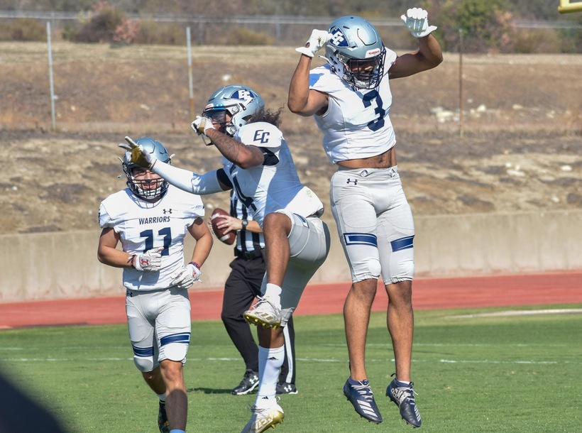 Football Routs Chaffey in Final Road Game of Regular Season