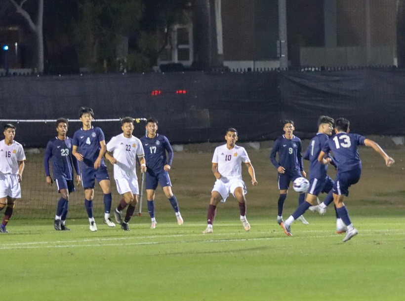 Men’s Soccer Season Comes to an End in Semifinals